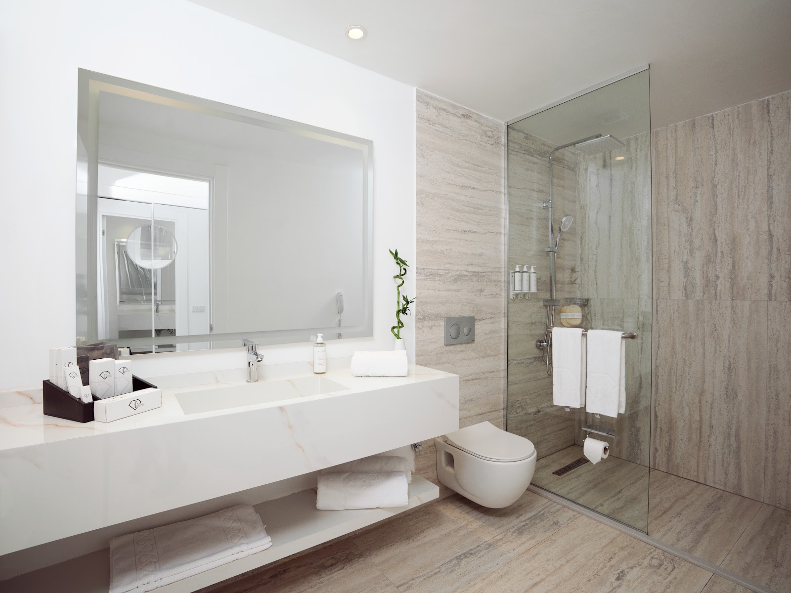 Aphel Lagoon Duplex Swip-Up Suite 6