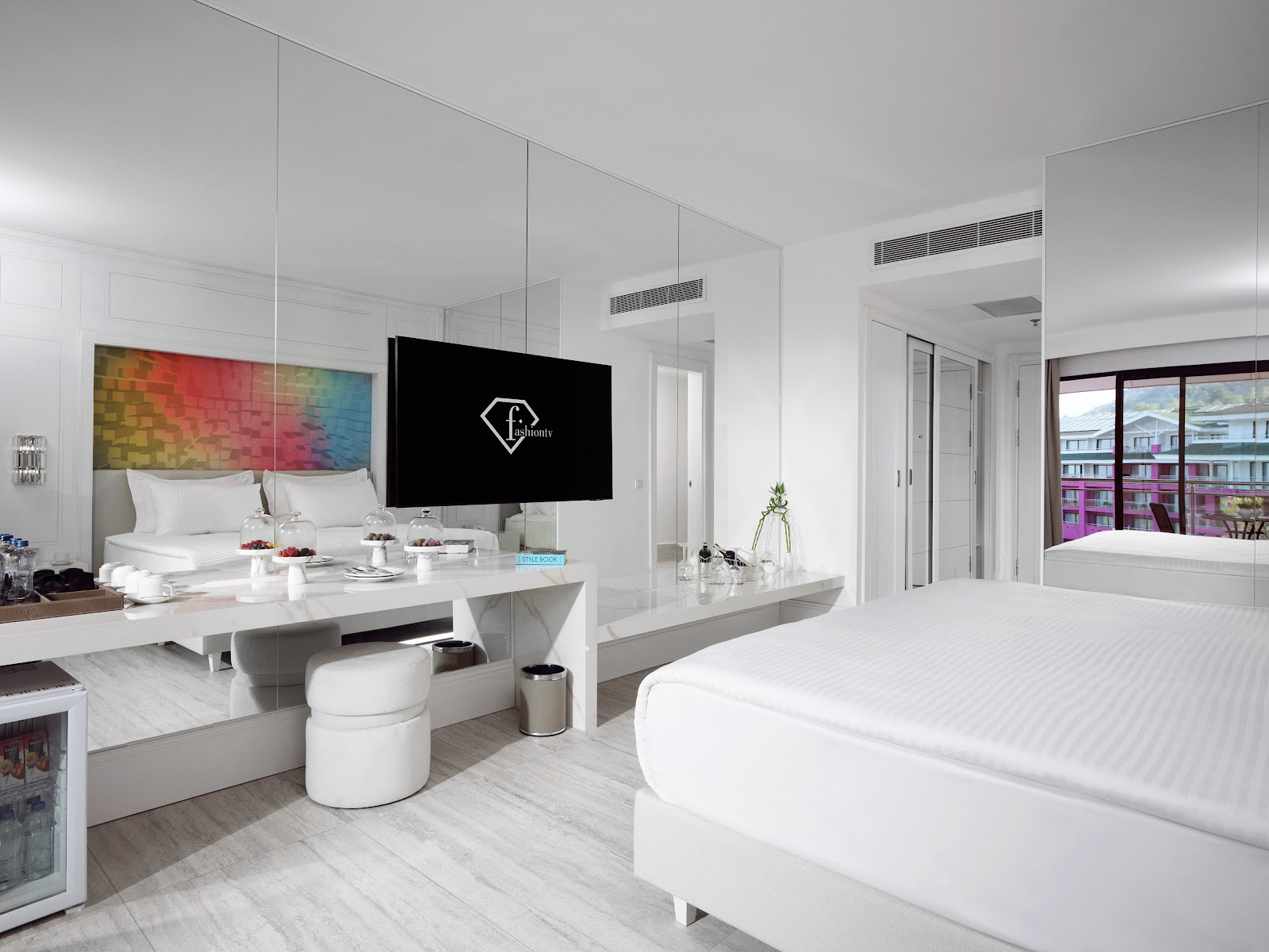 Pearl Room Partly Sea View 2